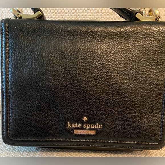 Kate Spade Black Saffiano Leather Mini Crossbody Bag good used condition - Picture 3 of 16
